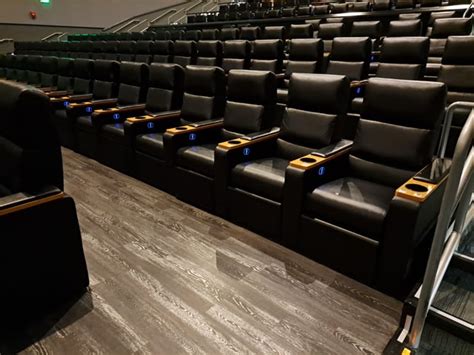 ScreenX at Regal UA Snowden Square Now Open –。